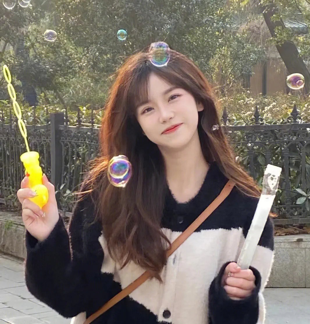 念情女博士